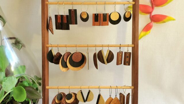 Fabrication boucle d'oreille en bois