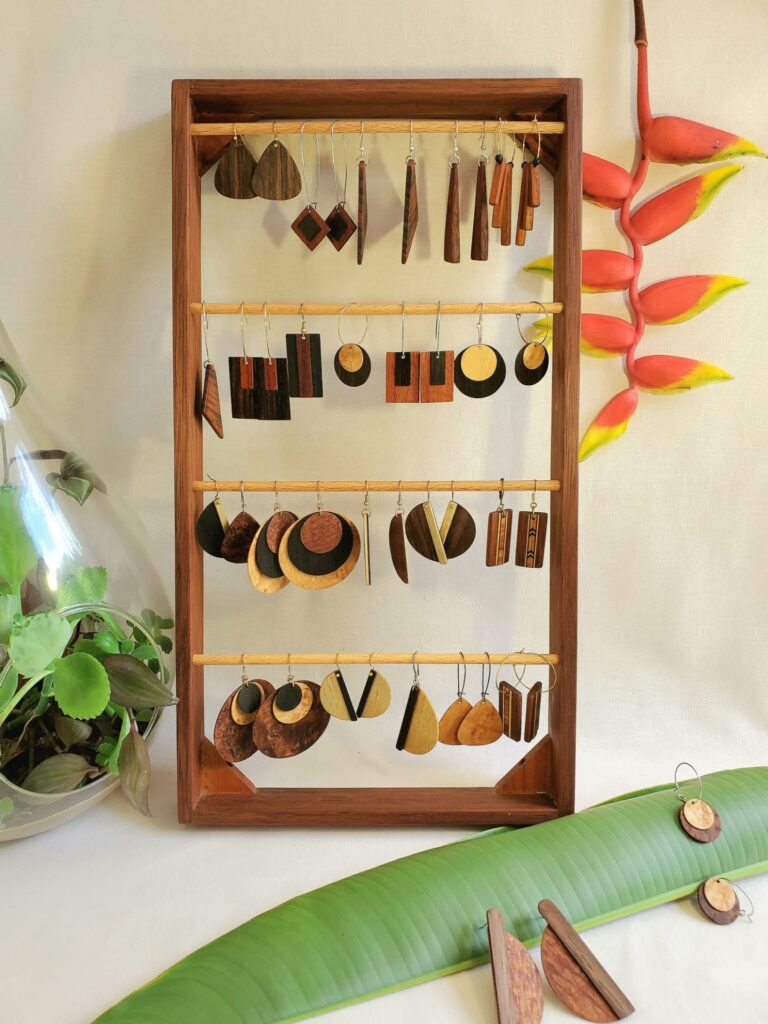 Fabrication boucle d'oreille en bois