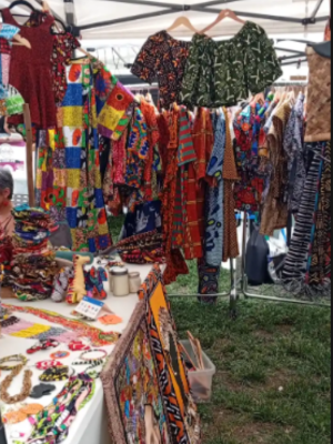 mode et des accessoires en tissu wax